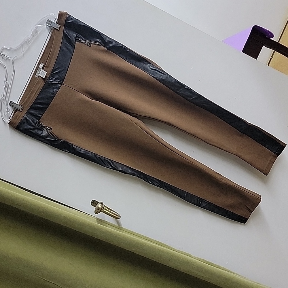 Alberto Makali Tan and Black Viscose/Rayon/Spandex Pants Size 14
